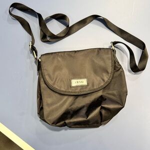 IZOD Black Crossbody Nylon Everyday Travel Bag